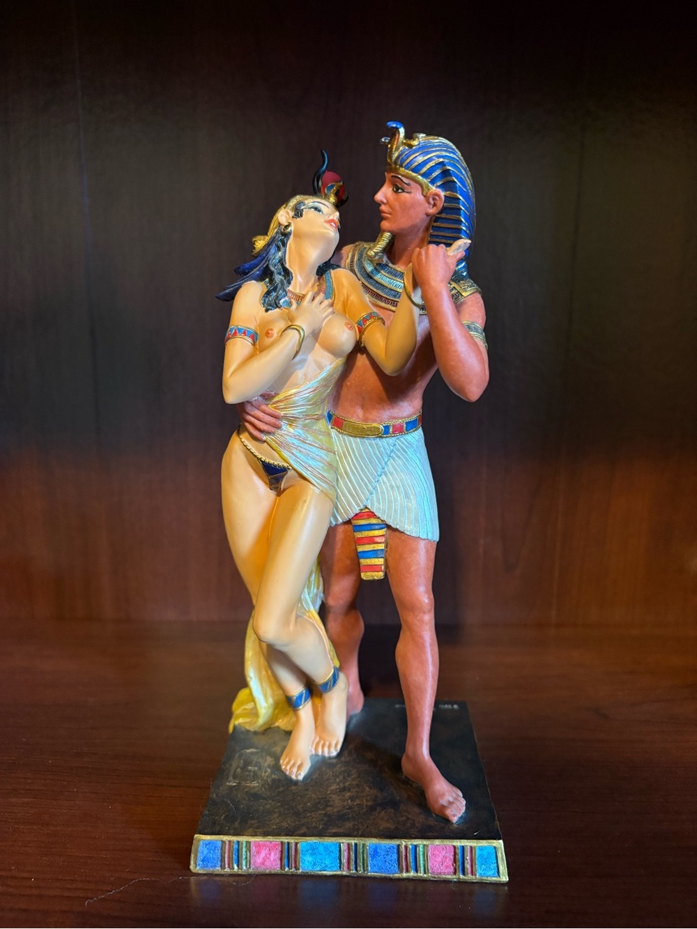 Ancient Egyptian Couple Resin Statue  Figurine